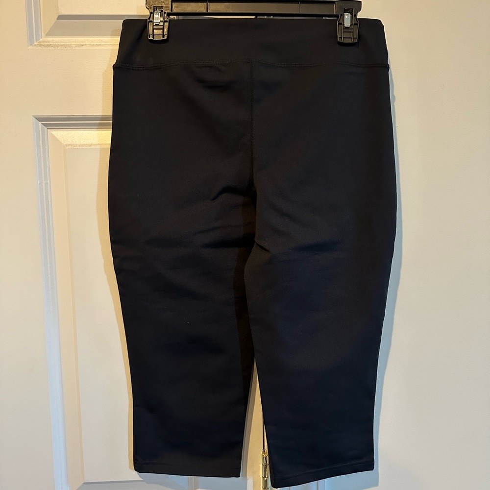 Athleta bike shorts in size small